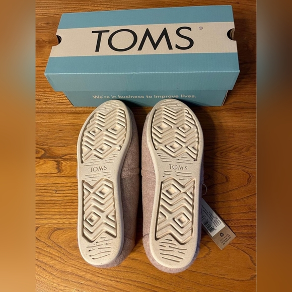 Women's Tom shoes size 8.5 - Picture 4 of 4